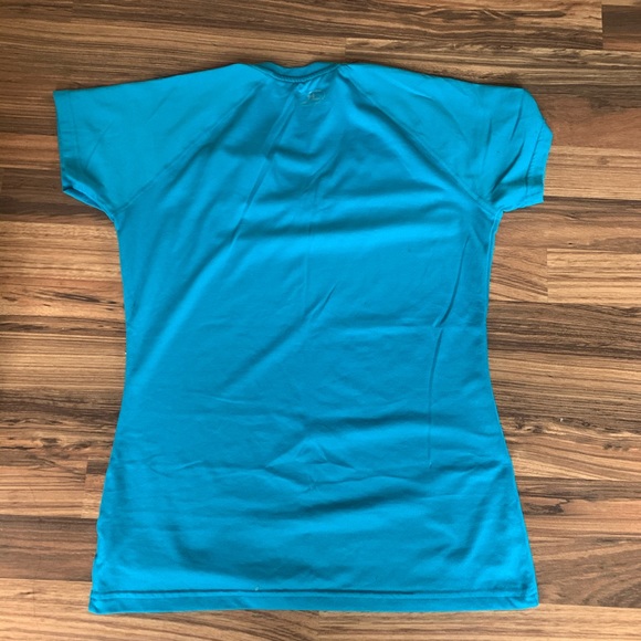 Under Armour - Semi Fitted Heat Gear T shirt - Picture 4 of 5